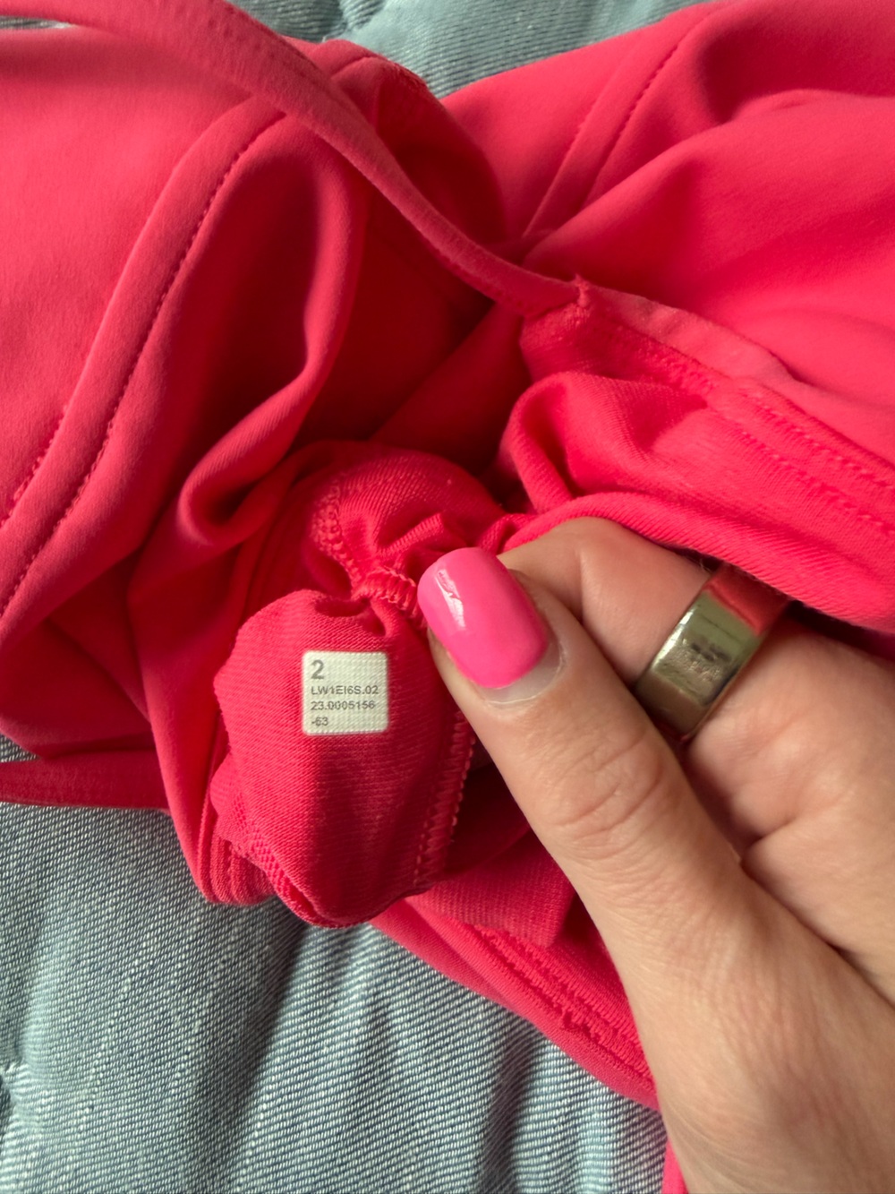 Lululemon Lip Gloss Running Set - Picture 9 of 9